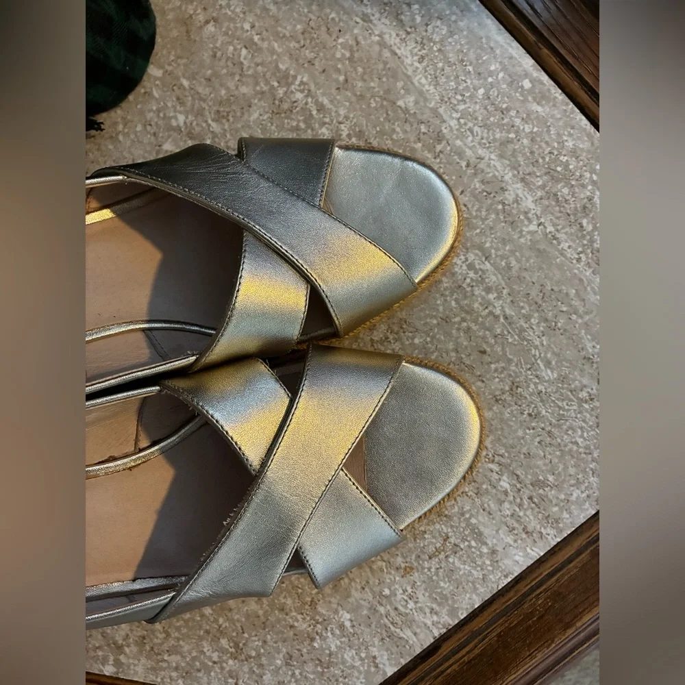 Jack Rogers Metallic Soft Gold Palmer Criss-Cross Espadrille Leather Heels 10